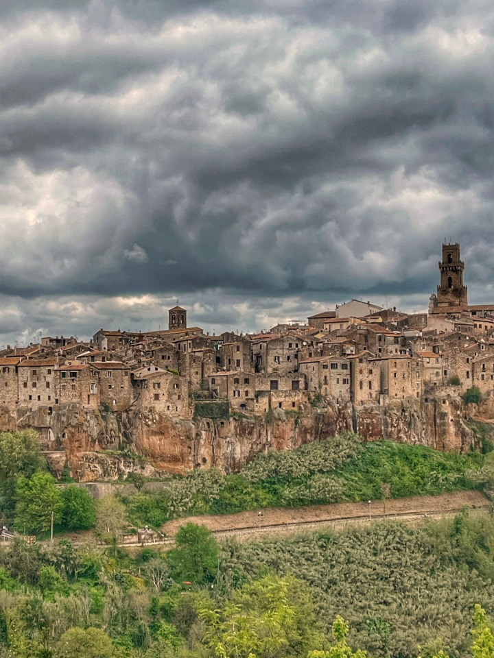 Pitigliano